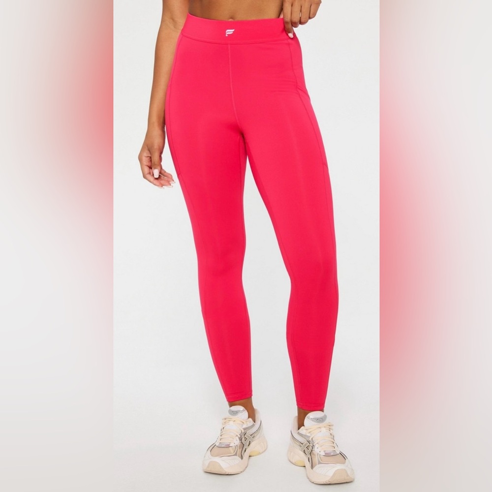 Fabletics PowerHold High Rise Pocket Leggings NWT XS 7/8 Length